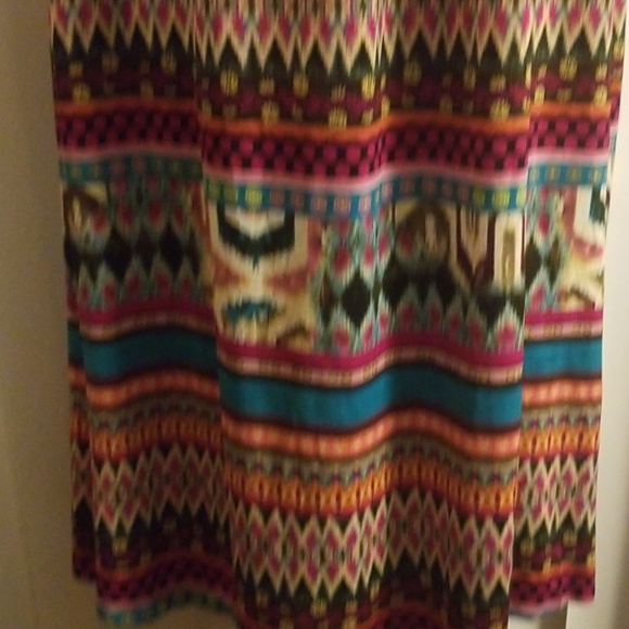 Halter summer dress - Picture 3 of 4